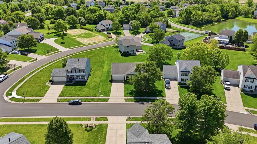 60 E Long Meadow Drive, Springboro, OH 45066 - #3