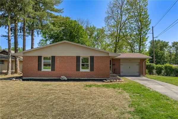 2434 Barnett Drive, Bellbrook, OH 45305
