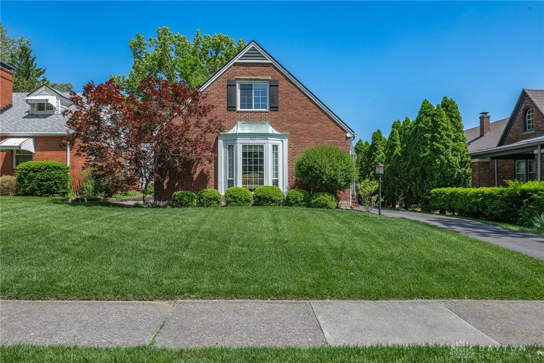 337 Lonsdale Avenue, Oakwood, OH 45419 - #1