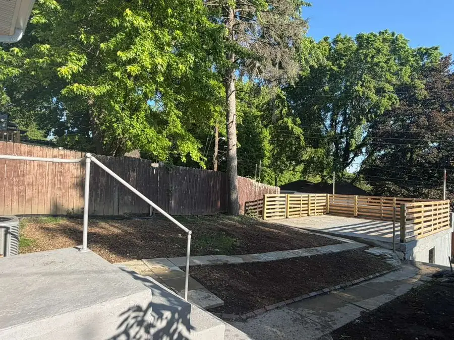1147 Beaumont Avenue, Dayton, OH 45410 - #3