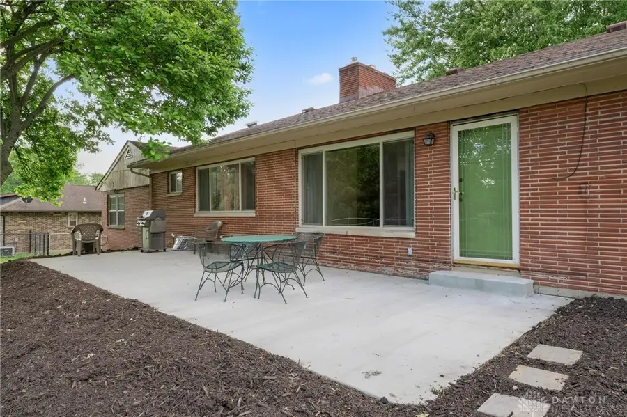 285 Helen Avenue, Xenia, OH 45385 - #2