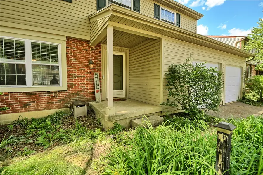 2318 Cross Village Drive, Miamisburg, OH 45342 - #2