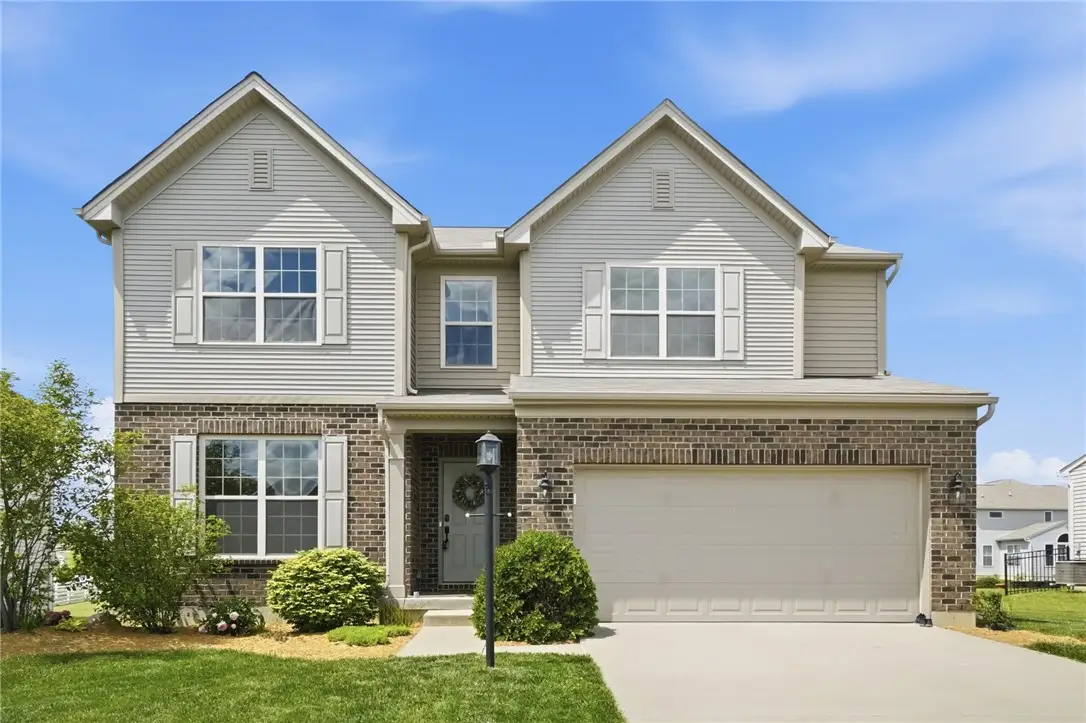 1584 Derby Drive, Newark, OH 45385 - #1