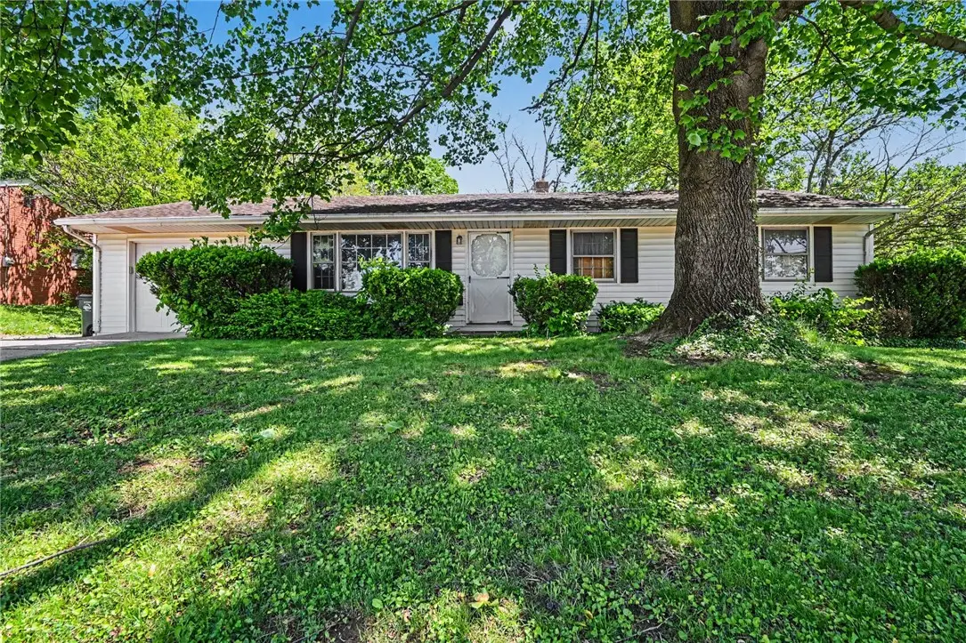 213 S Breiel Boulevard, Middletown, OH 45044 - #1