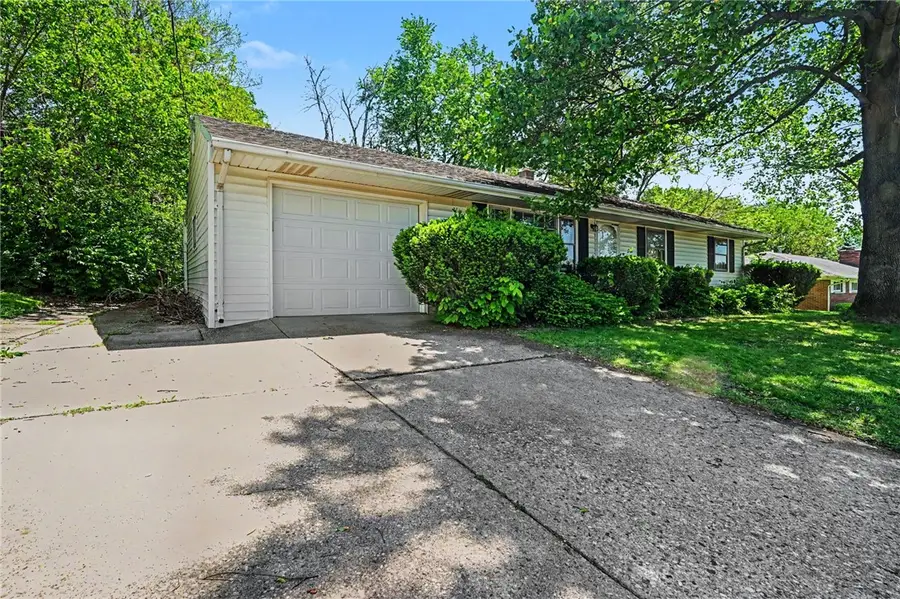 213 S Breiel Boulevard, Middletown, OH 45044 - #3
