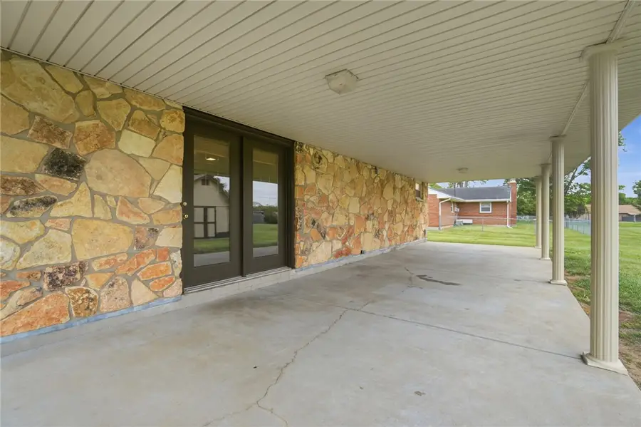 121 Chestnut Avenue, Carlisle, OH 45005 - #3