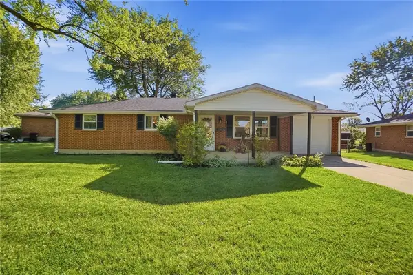 300 Capri Place, New Lebanon, OH 45345