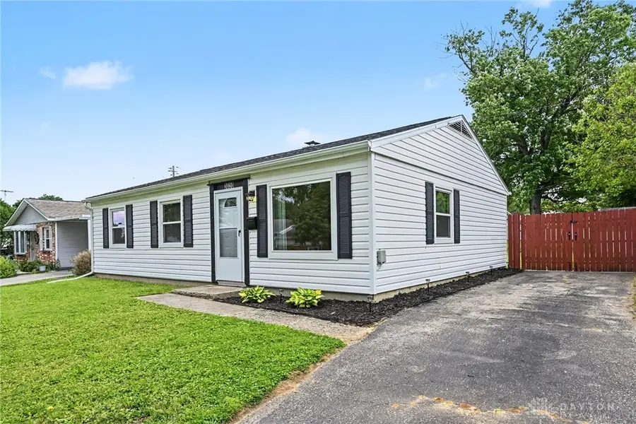 3020 Sudbury Drive, Kettering, OH 45420 - #2
