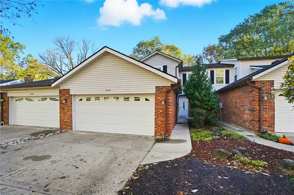 2542 Valais Court, Sugarcreek Twp, OH 45458