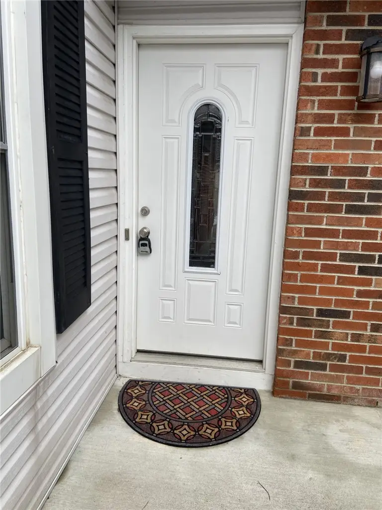 2542 Valais Court, Sugarcreek, OH 45458 - #3