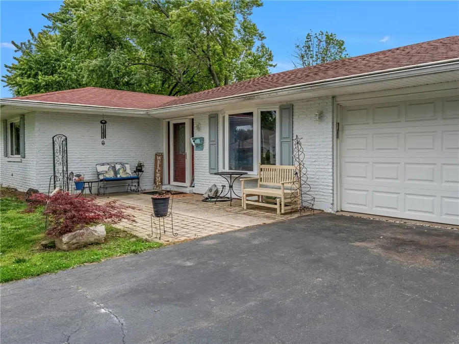 7948 Washington Park Drive, Etna, OH 45459 - #2