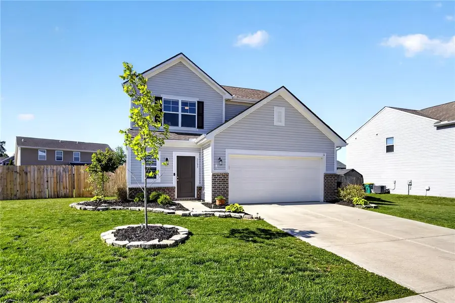 5195 Burton Drive, Springfield, OH 45503 - #2