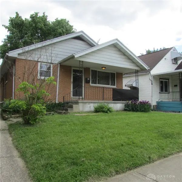 218 E Parkwood Drive, Dayton, OH 45405
