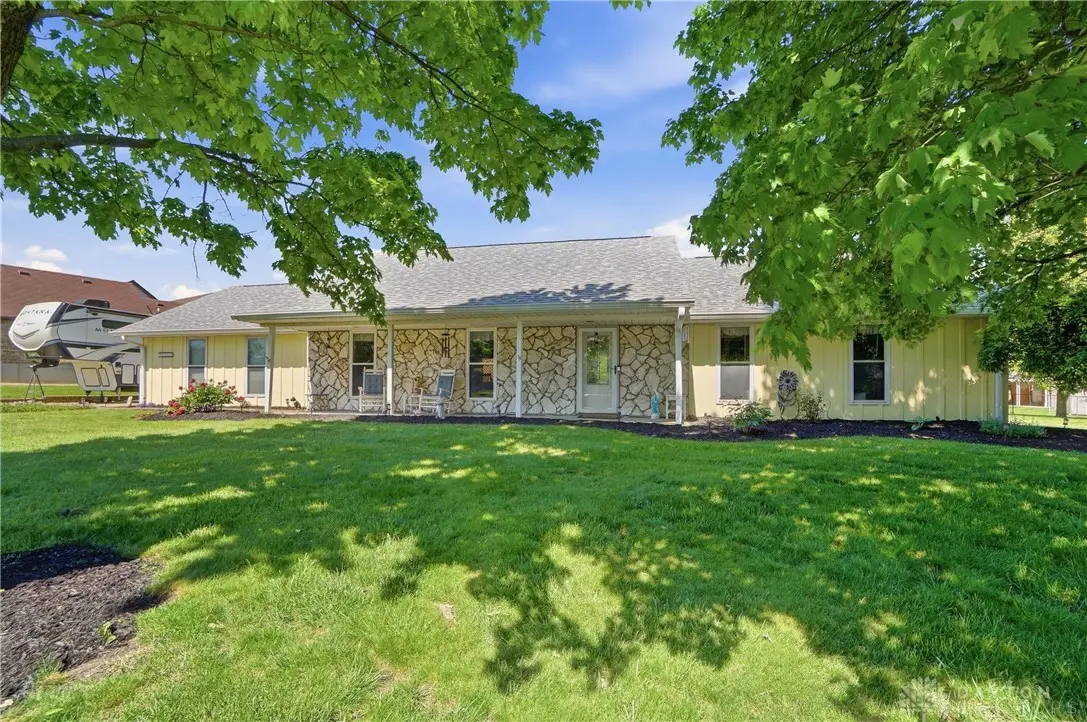 6033 Brofield Drive, Fairfield, OH 45011 - #1