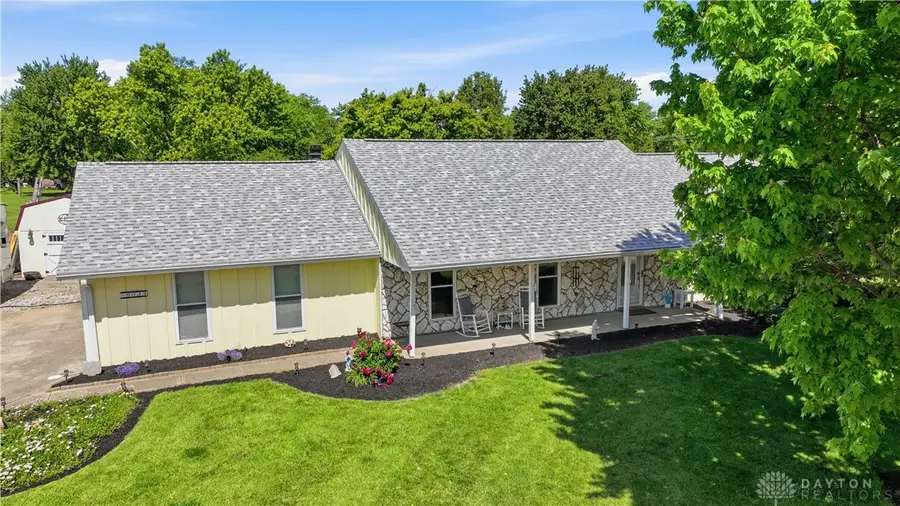 6033 Brofield Drive, Fairfield, OH 45011 - #2