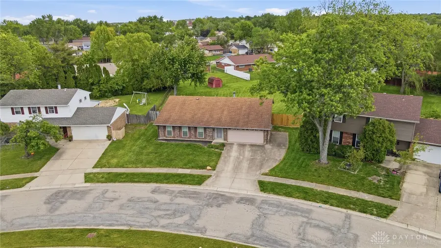 6824 Laurelview Drive, Huber Heights, OH 45424 - #2