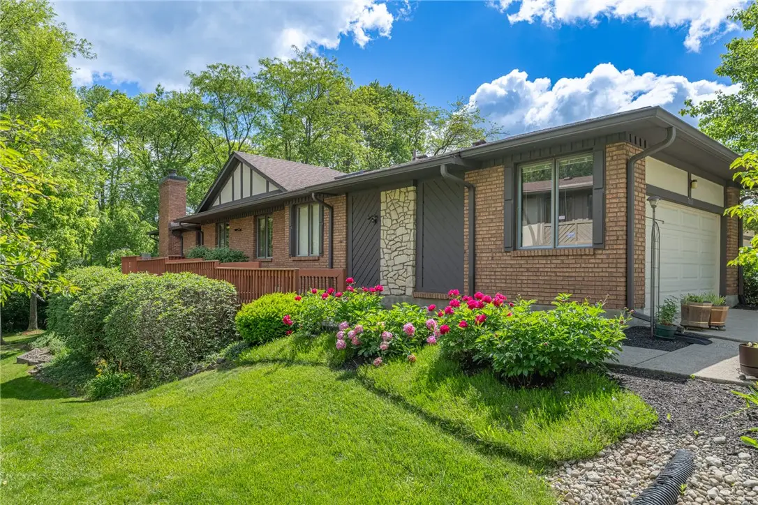 7060 Fallen Oak Trace, Centerville, OH 45459 - #1