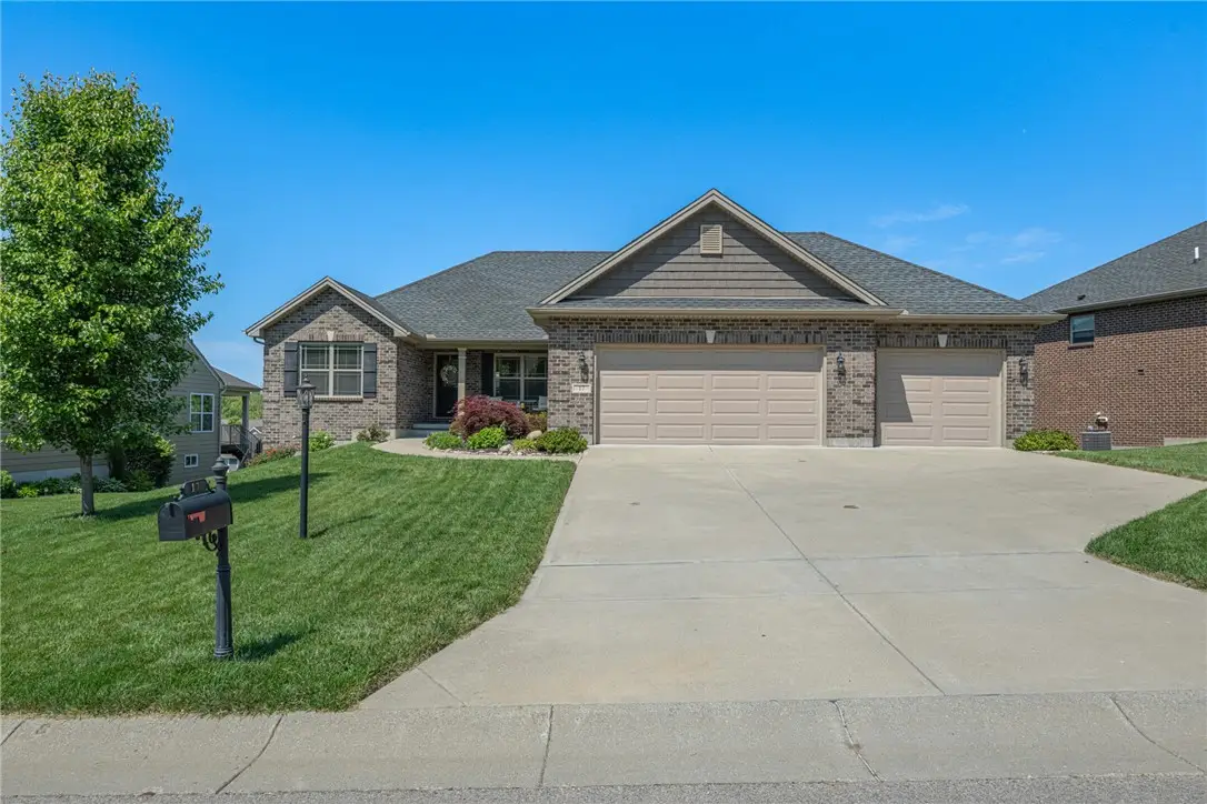 17 Louise Drive, Springboro, OH 45066 - #1