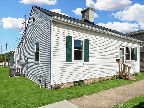 142 N Washington Street, New Paris, OH 45347