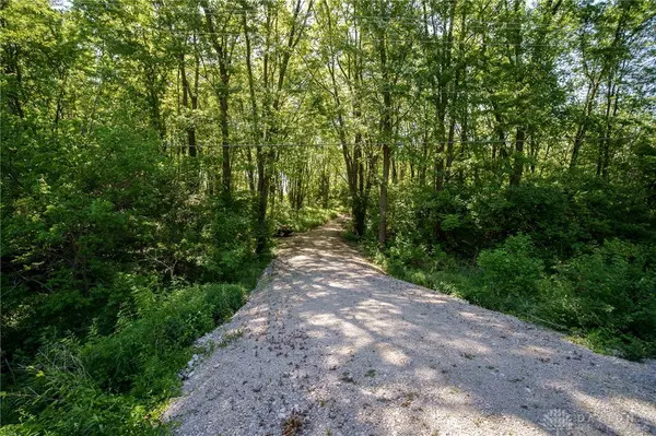 5236 Springfield Xenia Rd, Green Twp, OH 45506