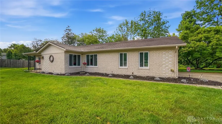 6030 Cobbleskill Court, Centerville, OH 45459 - #3