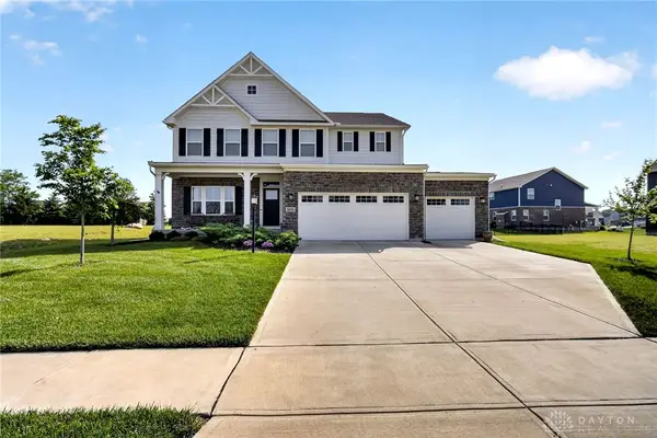 9870 Winding Creek Boulevard, Centerville, OH 45458