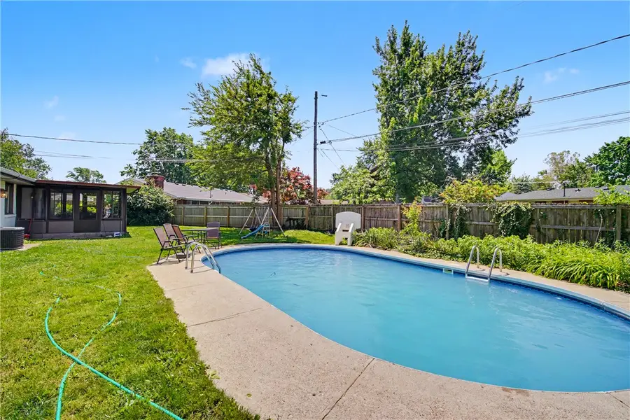 1043 Heathwood, Englewood, OH 45322 - #3