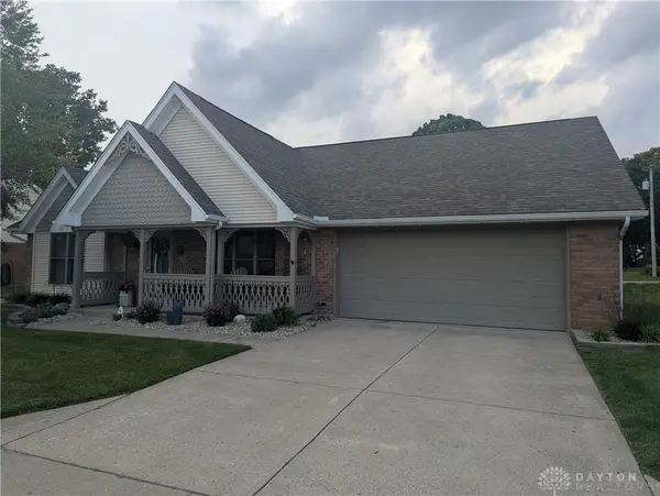 1602 Oldham Drive, Moorefield Twp, OH 45503