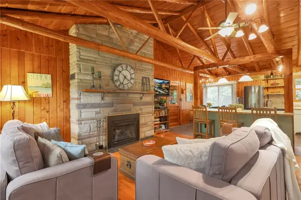 1401 E Choctaw Drive, London, OH 43140