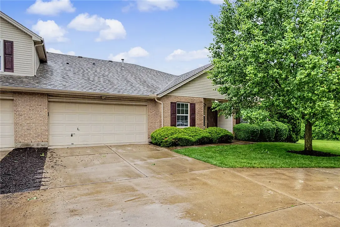 5005 Twin Lakes Circle, Englewood, OH 45315 - #1