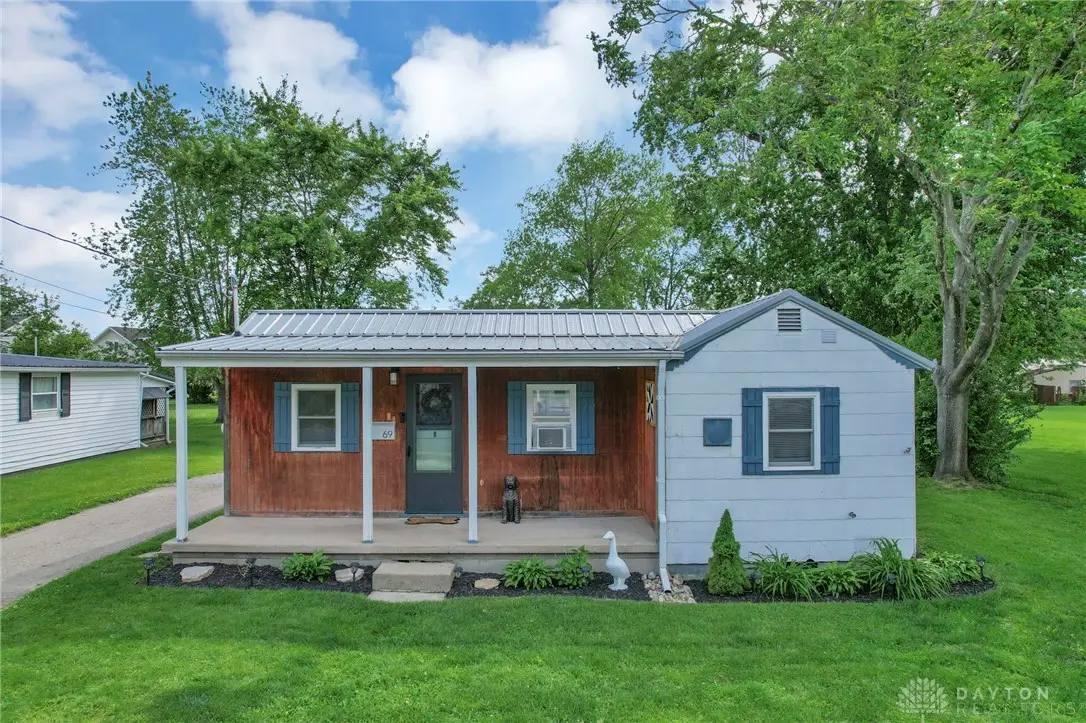 69 Hulse Street, Sabina, OH 45169 - #1