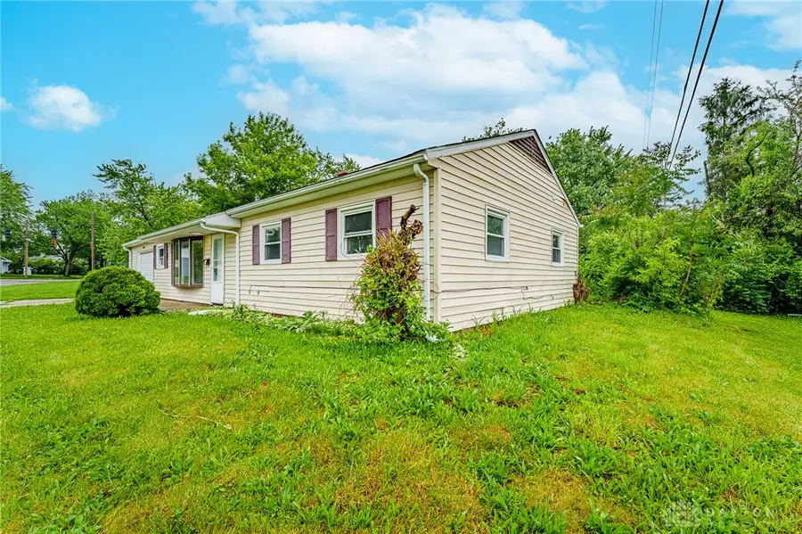 4044 Whitestone Court, Trotwood, OH 45416 - #3