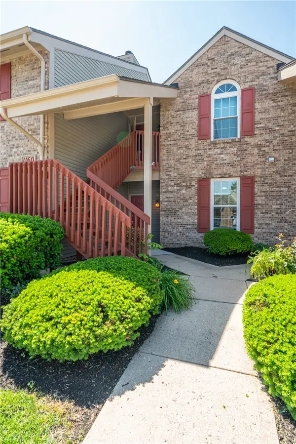 1158 Captains Bridge, Centerville, OH 45458