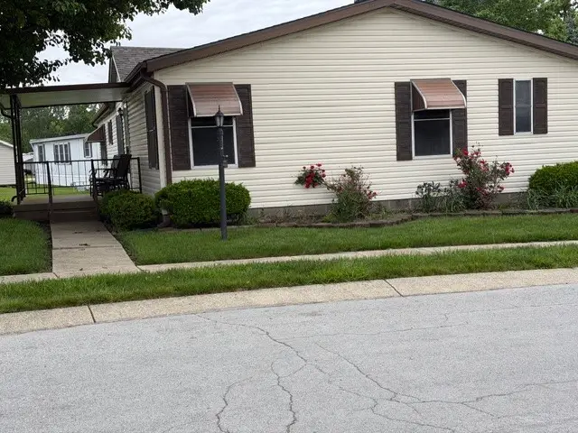 137 South Point Drive, Fairborn, OH 45324 - #1