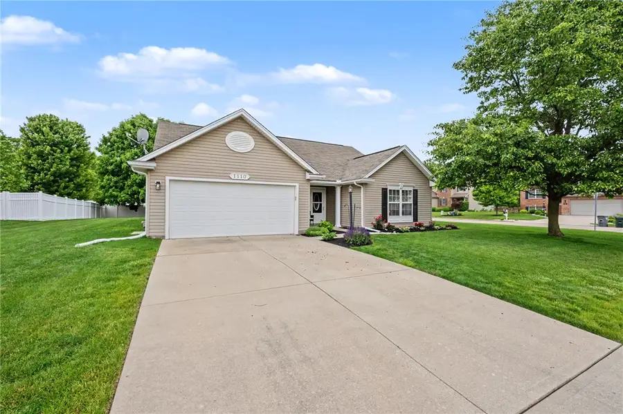 1110 Parkview Drive, Troy, OH 45373 - #2
