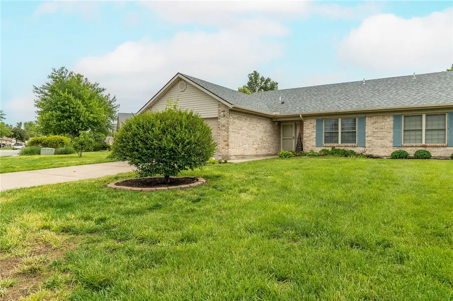 121 Warner Drive, Englewood, OH 45322 - #2