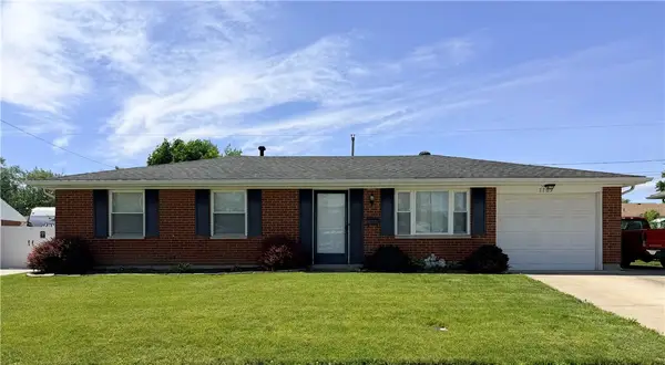 7709 Stockholm Drive, Huber Heights, OH 45424