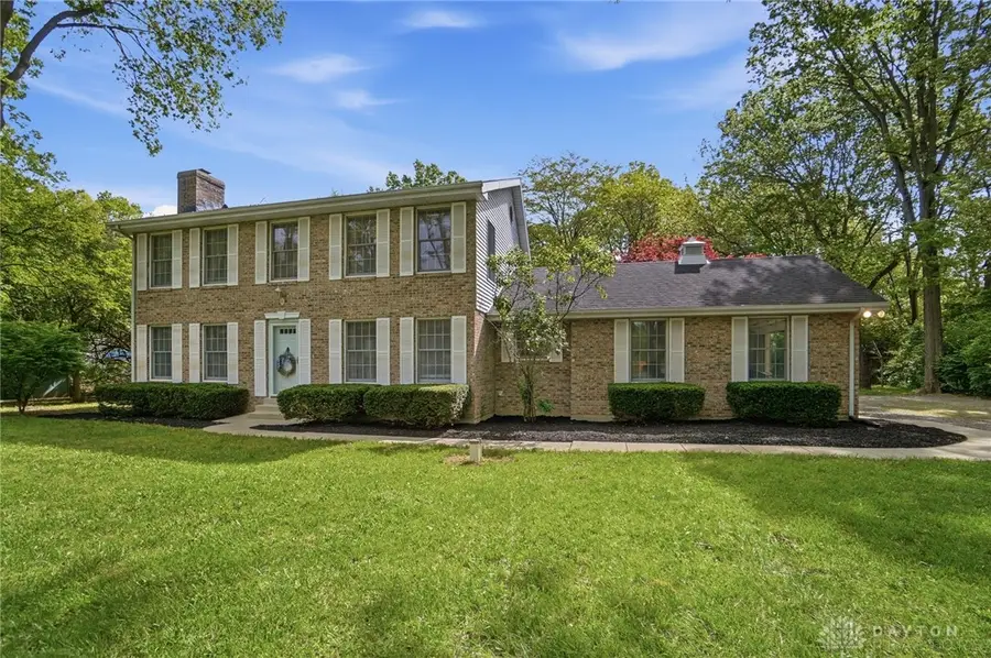 9075 N Hetzler Road, Piqua, OH 45356 - #2