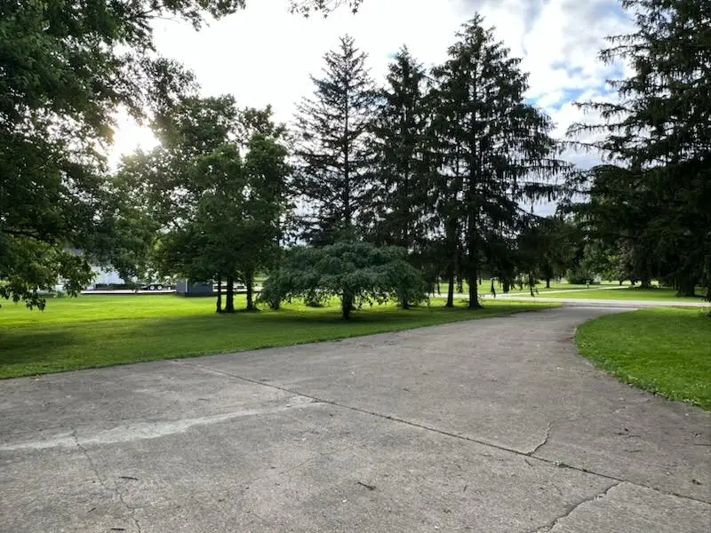 7356 Dayton Farmersville Road, Dayton, OH 45417 - #3