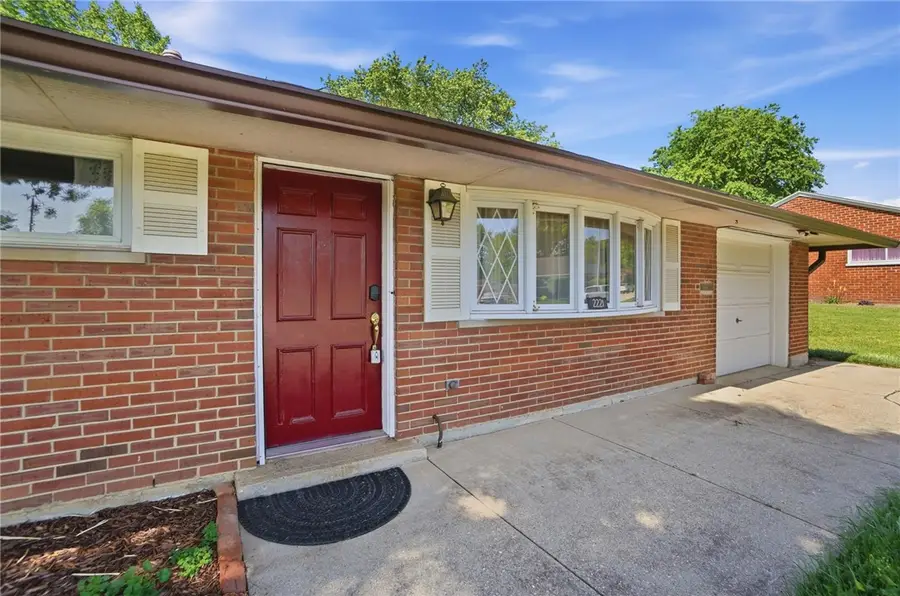 2221 Milesburn Drive, Miami, OH 45439 - #2