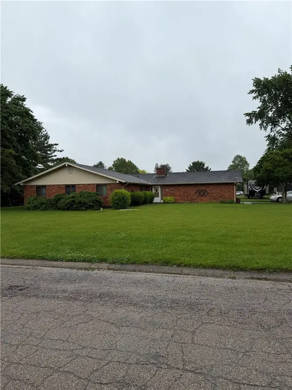5655 Bradley Drive, Tipp City, OH 45371