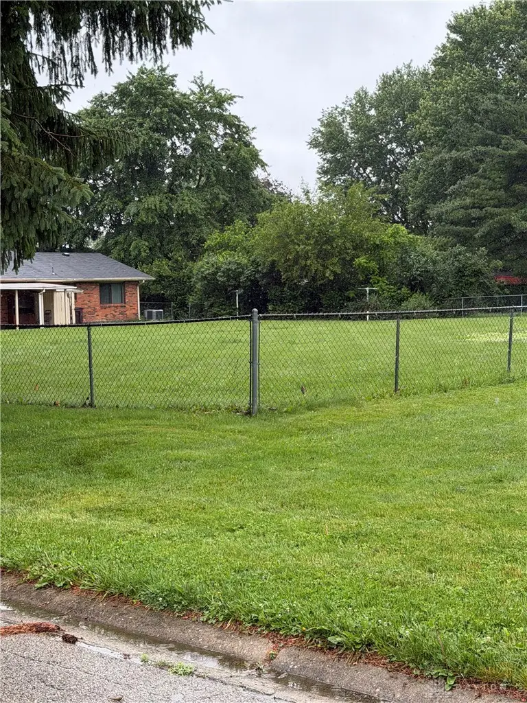 5655 Bradley Drive, Tipp City, OH 45371 - #3