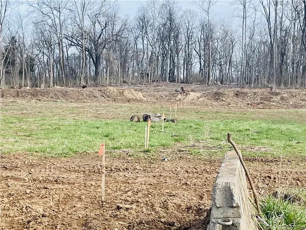 000 Megan Trail, Lewisburg, OH 45338