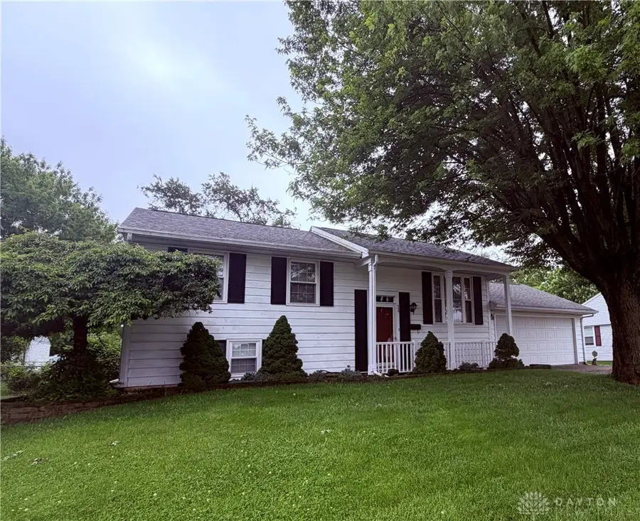 828 Hedwick Street, New Carlisle, OH 45344 - #2