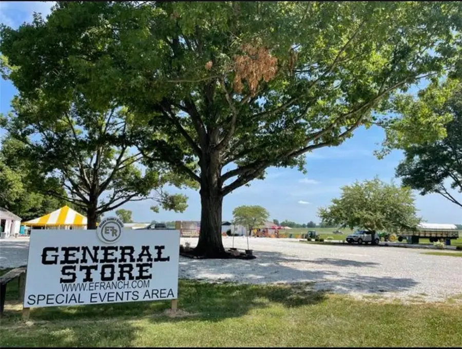 11140 Milton Carlisle Road, Bethel, OH 45344 - #2