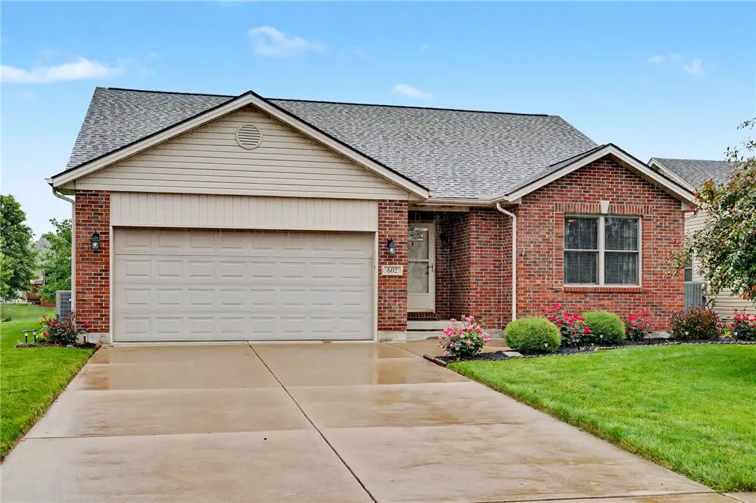 602 Meadowview Court, Carlisle, OH 45005 - #1