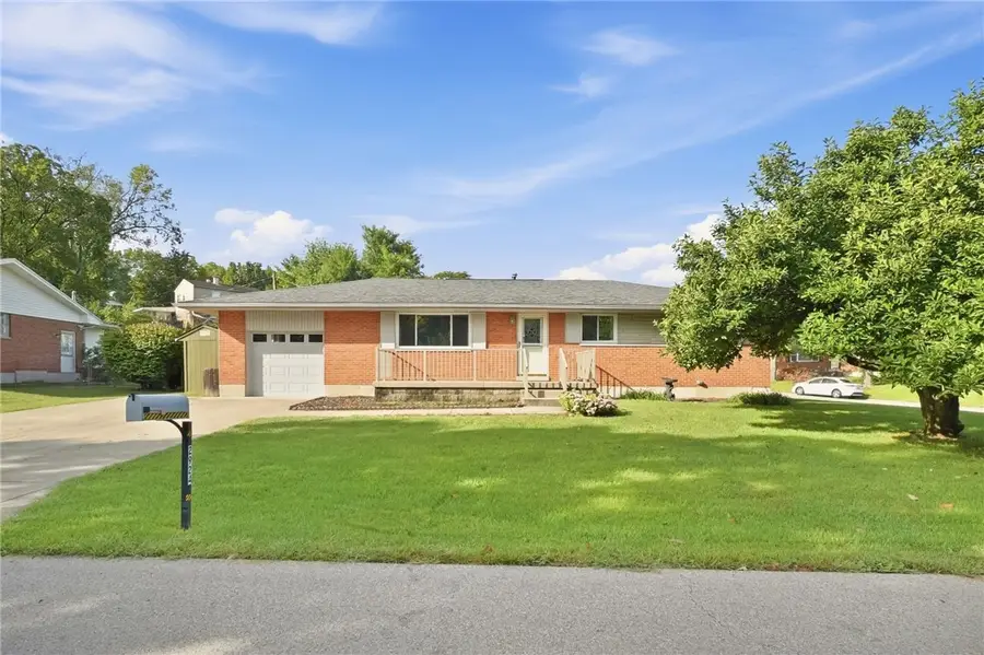 2924 Eckley Boulevard, West Carrollton, OH 45449 - #3