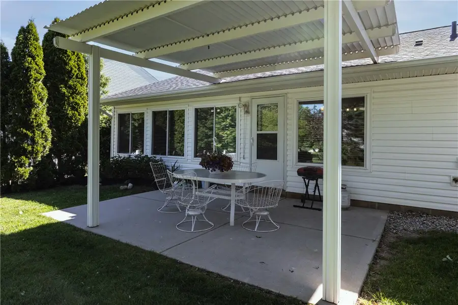 9827 Olde Park Drive, Tipp City, OH 45371 - #3