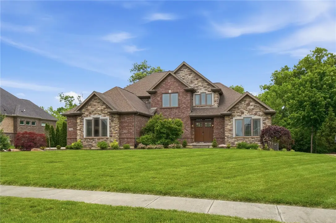 10989 Cold Spring Drive, Washington, OH 45458 - #1