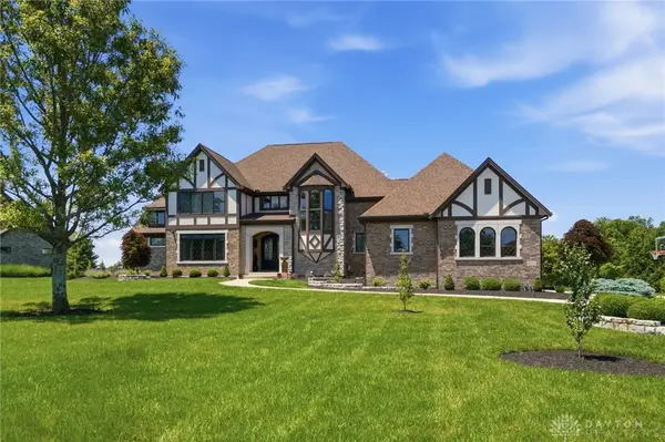 8231 Turning Leaf Crossing, Clearcreek Twp, OH 45066